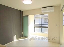 ラピスラズリ 202 2階2LDKのリビング/ダイニング