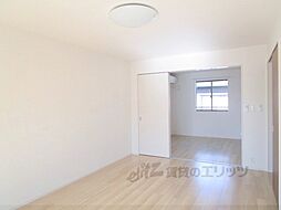 Ｒ-ＳＱＵＡＲＥ 203 2階1LDKのリビング/ダイニング