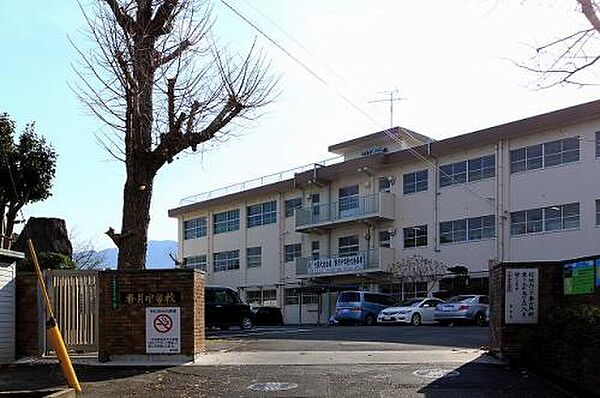画像18:【中学校】北九州市立香月中学校まで1143ｍ