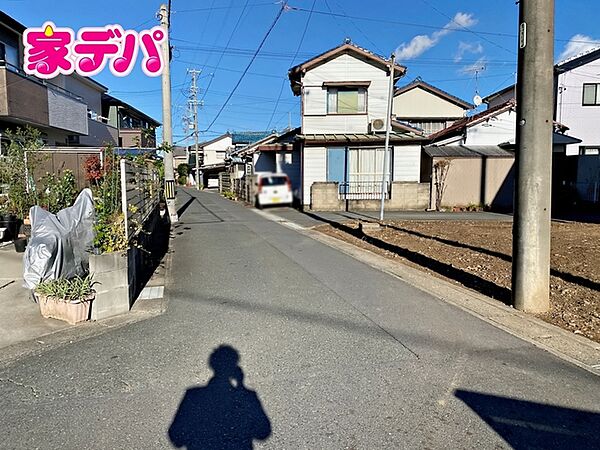 前面道路：北側