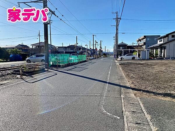前面道路：南側