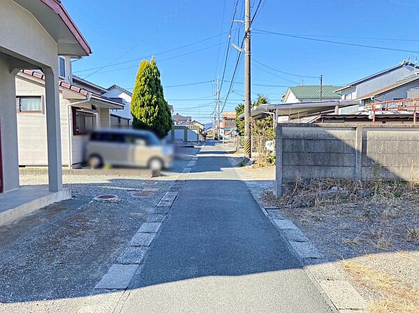 前面道路：北側幅員約2.7ｍ公道