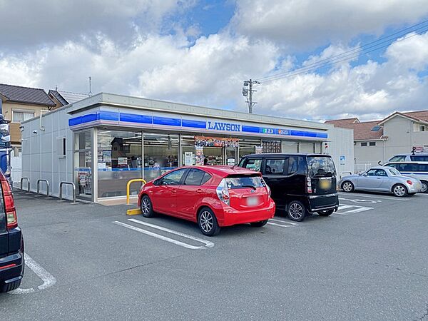 ローソン豊川市田町河尻店（180m）