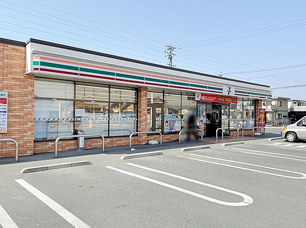 セブンイレブン豊川篠束町店（420m）