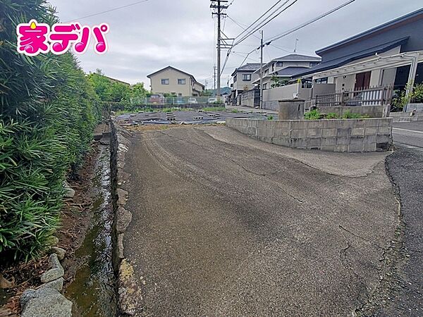 地域に密着した不動産販売でお客様のニーズに、経験豊富なスタッフが柔軟にご対応させて頂きます。