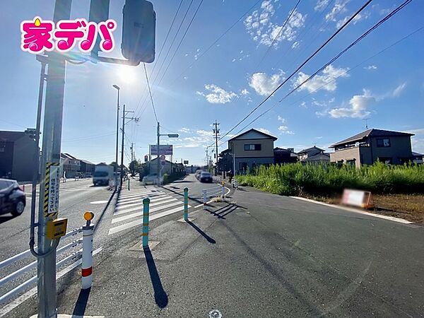 前面道路：公道