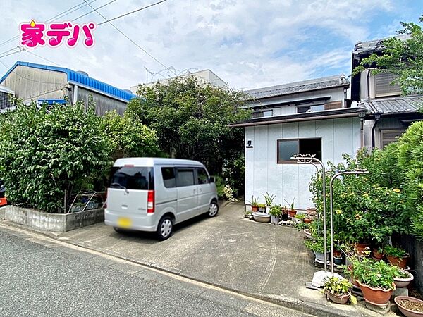 現地や周辺環境も一緒にご確認頂けます。現地ご案内致します。お気軽にお問合せ下さい。