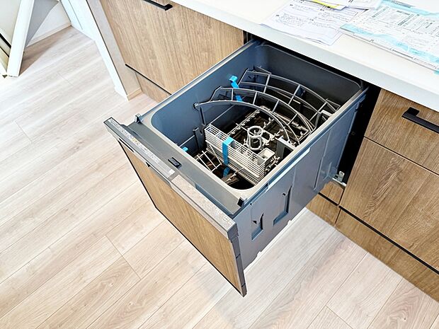 環境にも手にも優しい食器洗浄乾燥機付きが嬉しいですね!