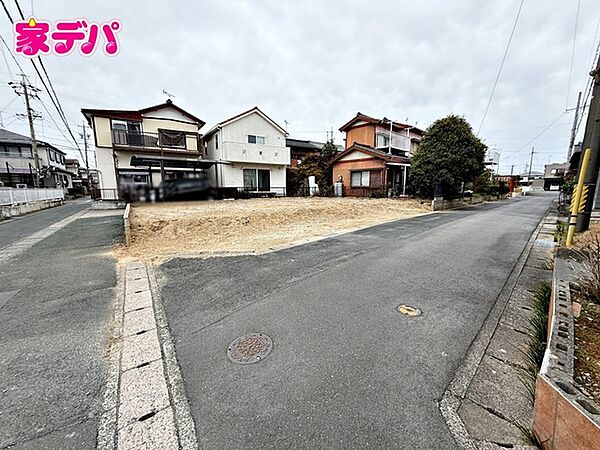 資料のご請求も迅速に対応させていただきます。住宅ローンのご相談もお気軽にお問い合わせください。