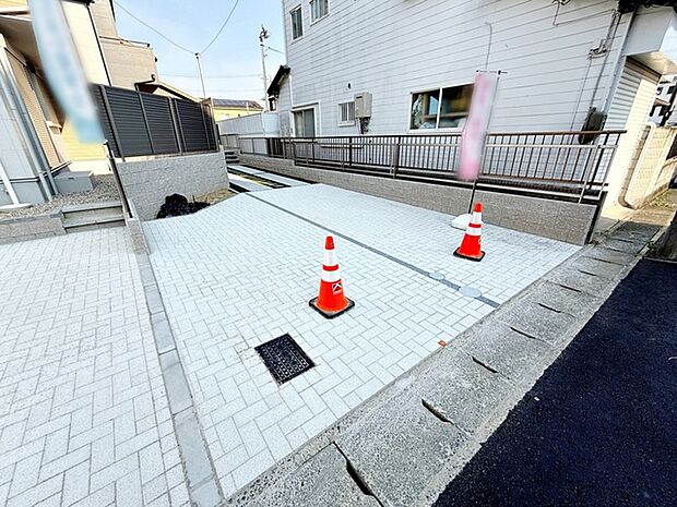 広々3台駐車可能物件!!お友達が遊びに来た時も安心!