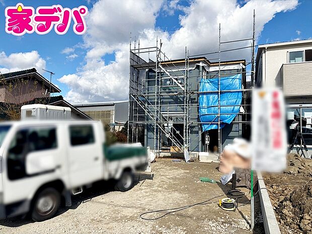 【1号棟】上棟しました! ・日当たり良好 ・長期優良住宅 ・オール電化 ・3LDK ・LDK21.5帖 ・全居室WIC完備 ・シューズクローク ・食器洗浄乾燥機 ・南庭 ・並列駐車3台分