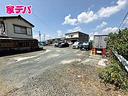 愛知県豊川市白鳥町米田13-1、9-3