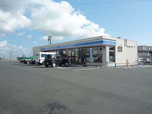 ローソン　豊川国府店（520m）