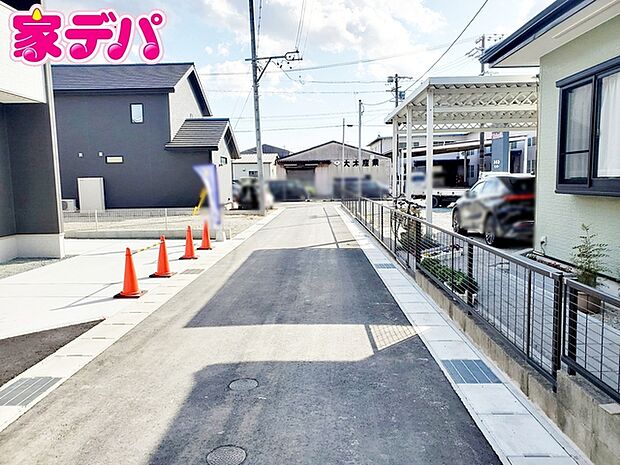 前面道路：西側4公道ｍ幅