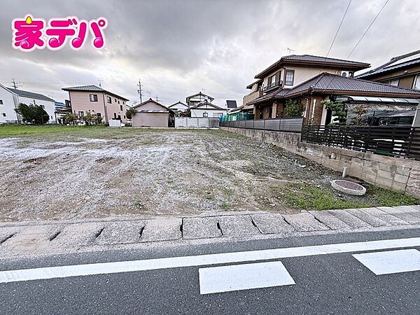 地域に密着した不動産販売でお客様のニーズに、経験豊富なスタッフが柔軟に対応させていただきます。