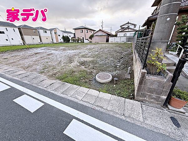資料のご請求も迅速に対応させていただきます。住宅ローンのご相談もお気軽にお問い合わせください。