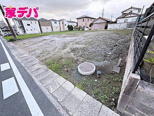 飯田線「豊川」駅まで徒歩13分で通勤も便利な立地です