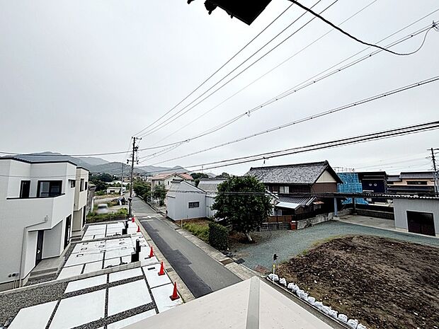 閑静な街並みの眺めは、心も体も落ち着きますね。