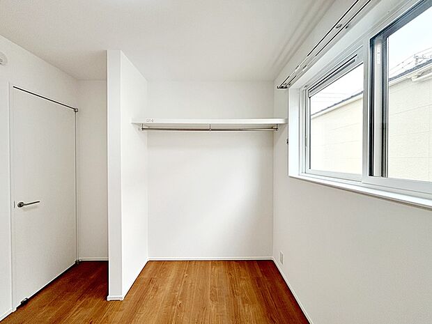 全居室に収納が完備されています。衣類や雑貨、子供のおもちゃまでスッキリ収納できます。