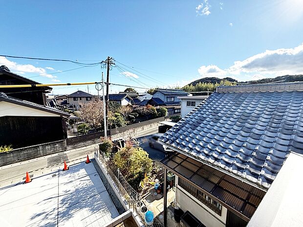 閑静な街並みの眺めは、心も体も落ち着きますね。  