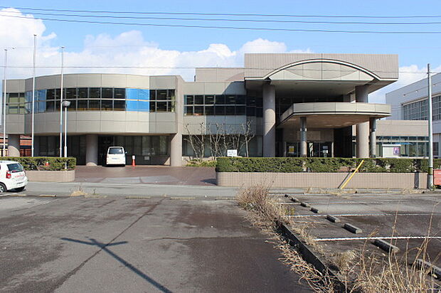 御津図書館（840m）