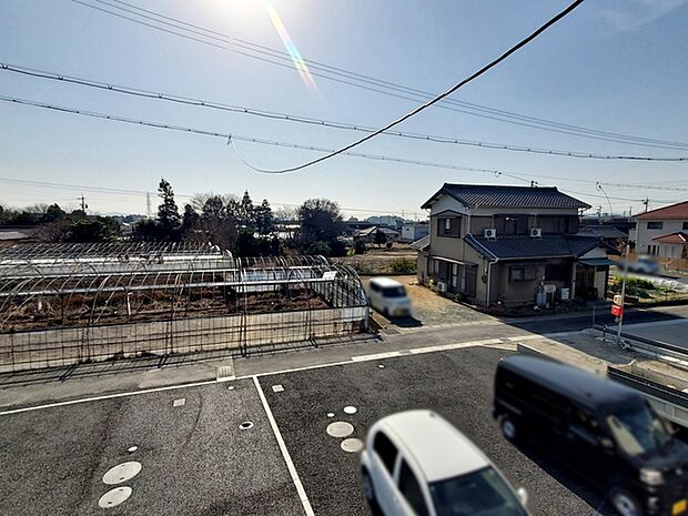 落ち着いた街並みを感じられ、日常に馴染む眺めです 