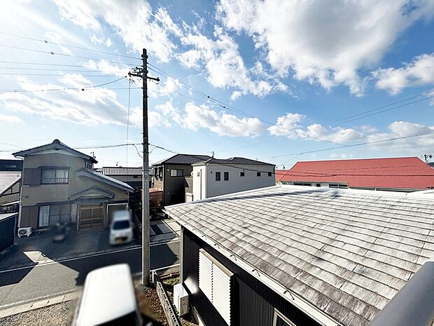 閑静な街並みの眺めは、心も体も落ち着きますね。  