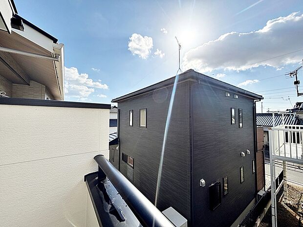 閑静な街並みの眺めは、心も体も落ち着きますね。  