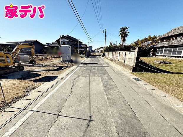 前面道路:北西側約5.1m幅