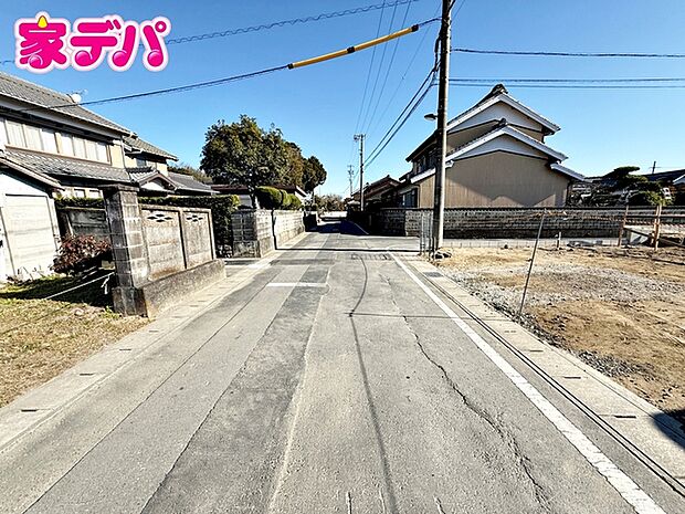 前面道路：北側約5.1ｍ幅