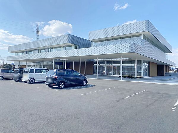 小坂井図書館（1160m）