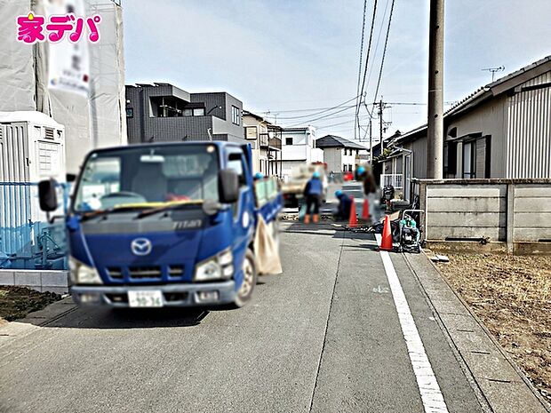 前面道路：南側約5ｍ幅