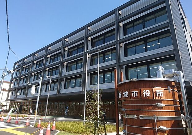 新城市役所（700m）