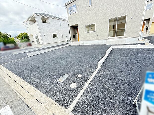 広々3台駐車可能物件！！お友達が遊びに来た時も安心！ 