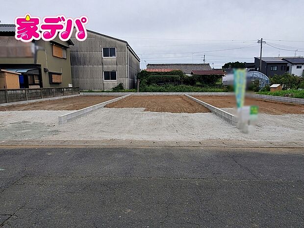 【2号棟】建築予定地です！ ・日当たり良好 ・整形地 ・長期優良住宅 ・4SLDK ・LDK16帖 ・全居室収納完備 ・パントリー ・5.44帖のストレージルーム ・リビング階段 ・並列駐車場2台可