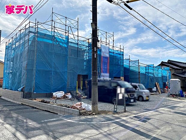 【新築分譲全3棟】ご成約キャンペーン実施中。詳細はスタッフまでお問合せ下さい。（手前の建物になります） 