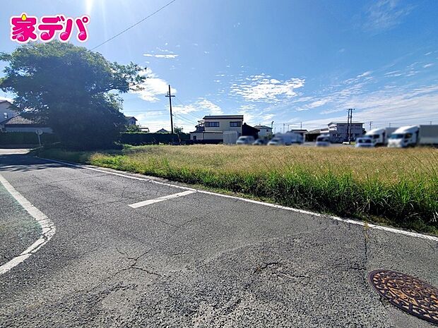 建築予定地です。ご見学希望のお客様につきましては同型同仕様の物件にご案内いたします