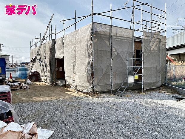 住宅ローンにご不安のあるお客様も、まずはお気軽にご相談下さい。お客様に最適な資金計画と金融機関をご案内いたします。