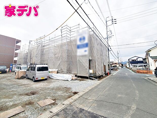 上棟しました。ご見学希望のお客様につきましては同型同仕様の物件にご案内いたします