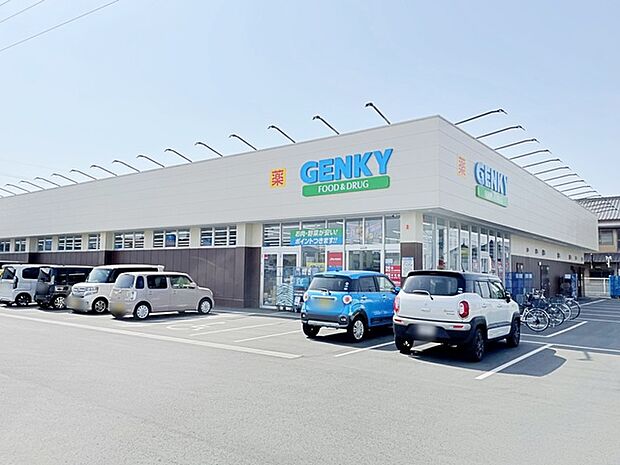ゲンキー篠束店（440m）