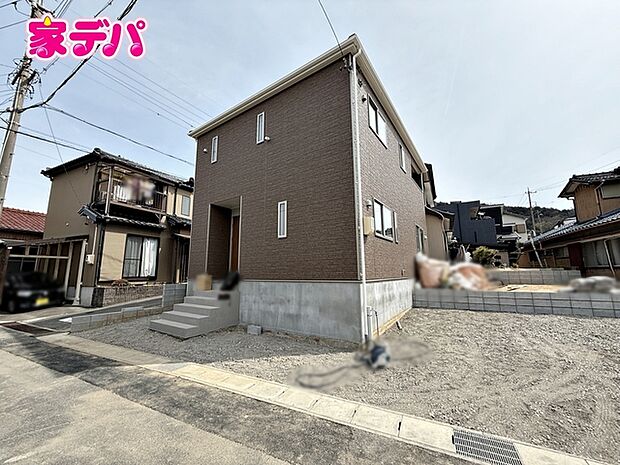 地域に密着した不動産販売でお客様のニーズに、経験豊富なスタッフが柔軟にご対応させて頂きます。