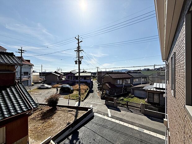 閑静な街並みの眺めは、心も体も落ち着きますね。