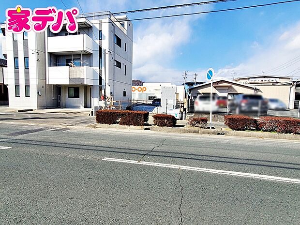 地域に密着した不動産販売でお客様のニーズに、経験豊富なスタッフが柔軟にご対応させて頂きます。