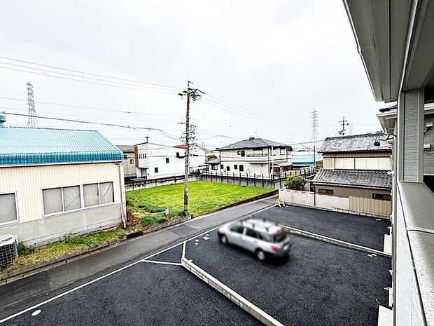 閑静な街並みの眺めは、心も体も落ち着きますね。