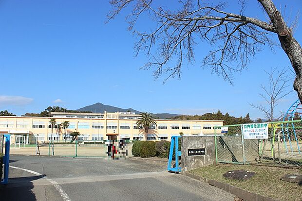 一宮東部小学校(2730m)