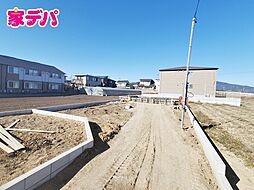愛知県豊川市三蔵子町中荒古17番の一部