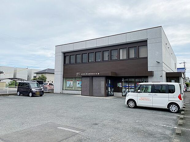 岡崎信用金庫　国府支店（320m）