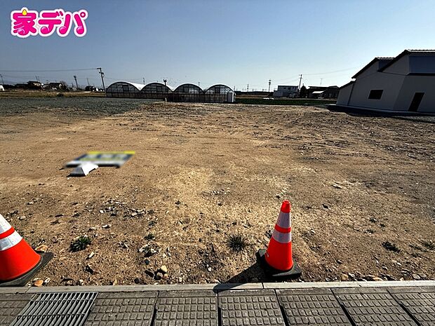 建築予定地です。ご見学希望のお客様につきましては同型同仕様の物件にご案内いたします