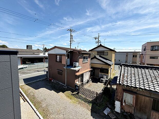 閑静な街並みの眺めは、心も体も落ち着きますね。