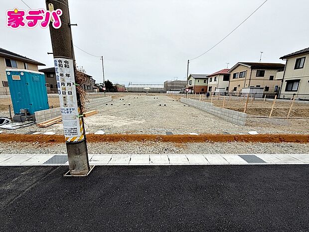 住宅ローンにご不安のあるお客様も、まずはお気軽にご相談下さい。お客様に最適な資金計画と金融機関をご案内いたします。